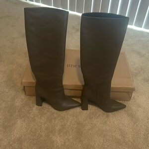Steve Madden dark green boots